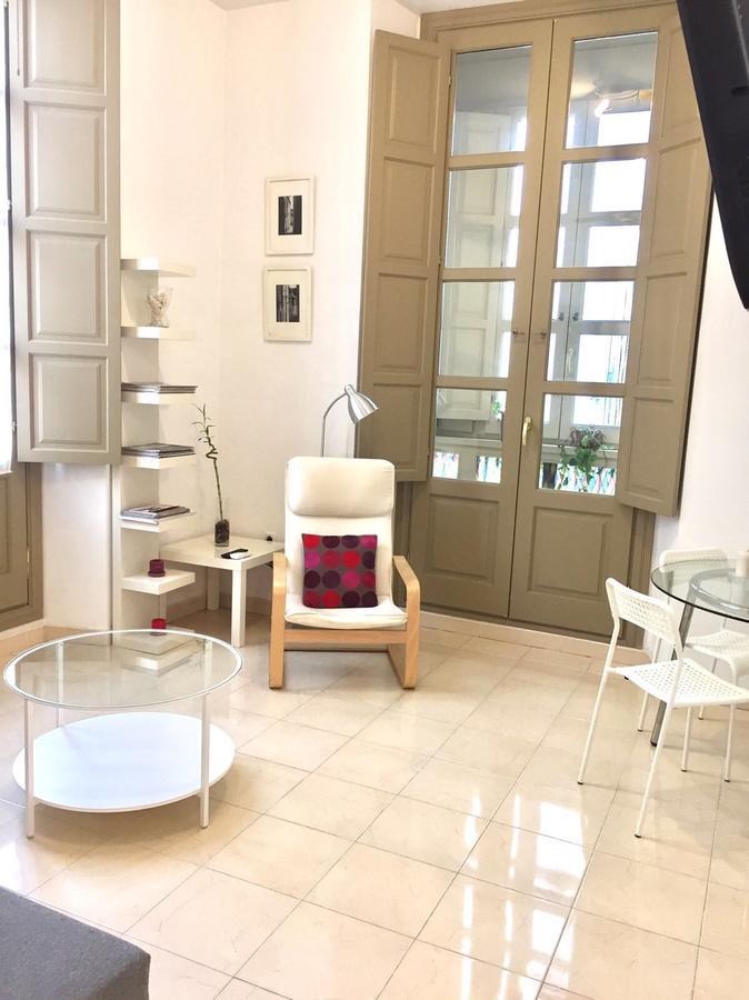Malama Apartamentos Turisticos Màlaga Exteriér fotografie