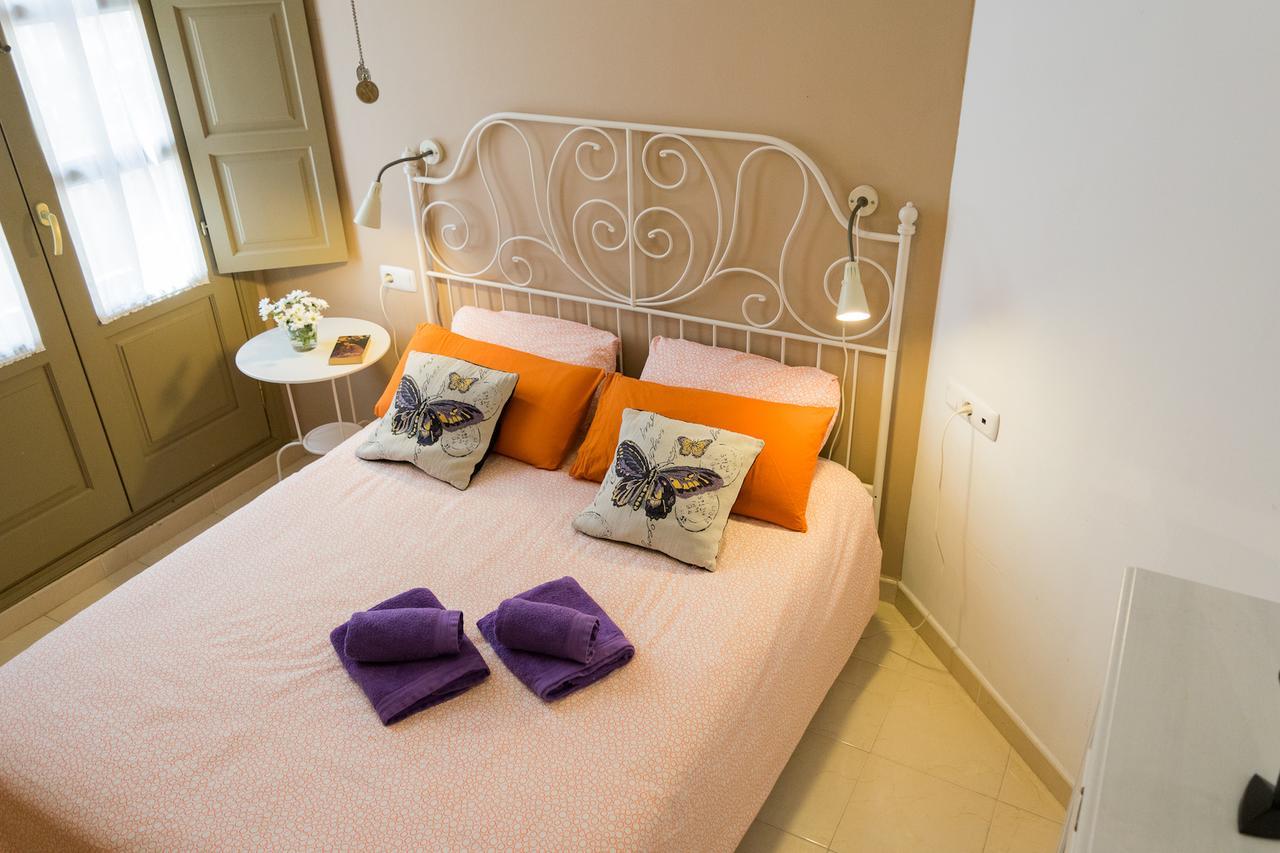 Malama Apartamentos Turisticos Màlaga Exteriér fotografie