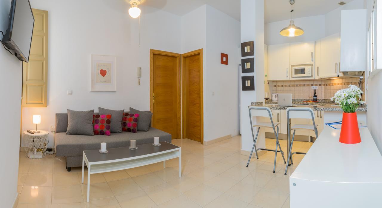Malama Apartamentos Turisticos Màlaga Exteriér fotografie
