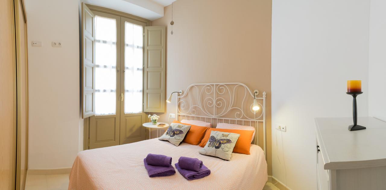 Malama Apartamentos Turisticos Màlaga Exteriér fotografie